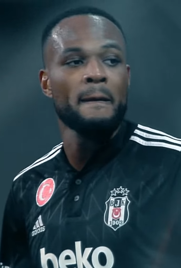 Drama Toronto: Cyle Larin Masuk, 121 Detik Kemudian Kanada Cetak Sejarah Piala Dunia