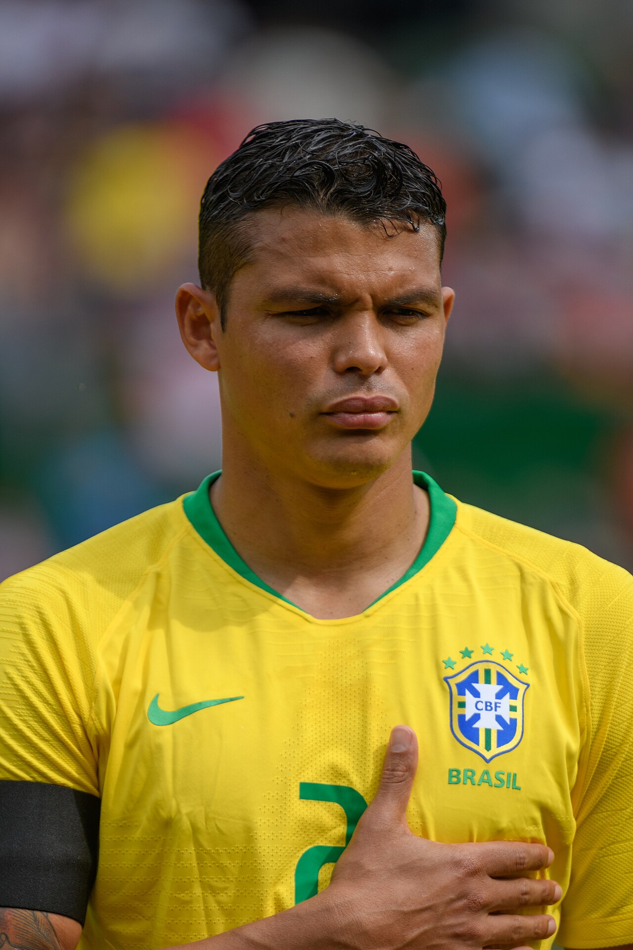 Pulang Kampung di Usia Senja, Thiago Silva Bikin Penggemar Bertanya-tanya Soal Ambisinya